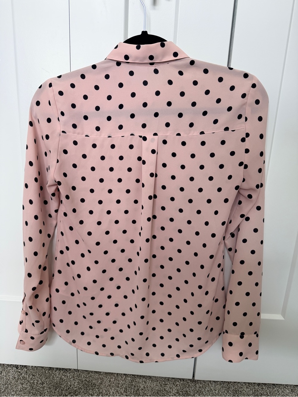 Express Portofino Pink and Black Polka Dot Blouse - Picture 2 of 6